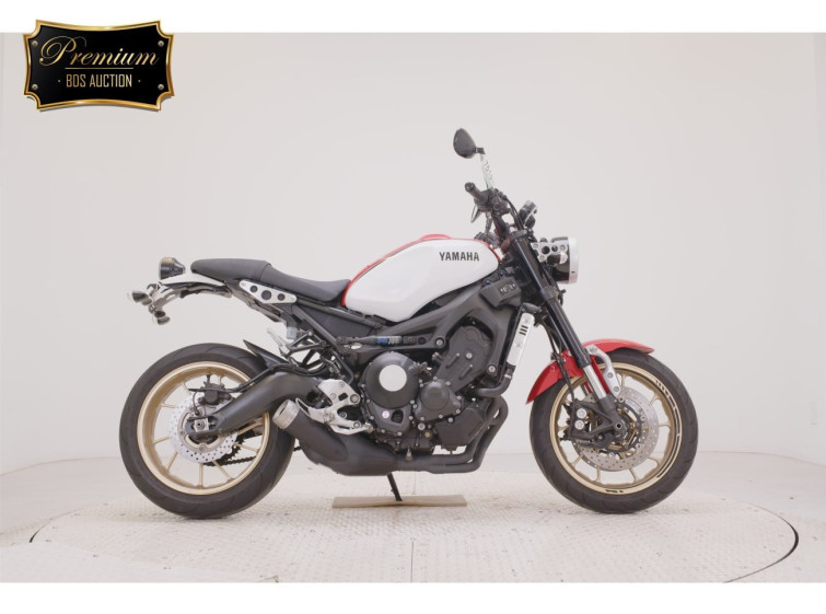 Мотоцикл Yamaha XSR900 с пробегом 28687 km