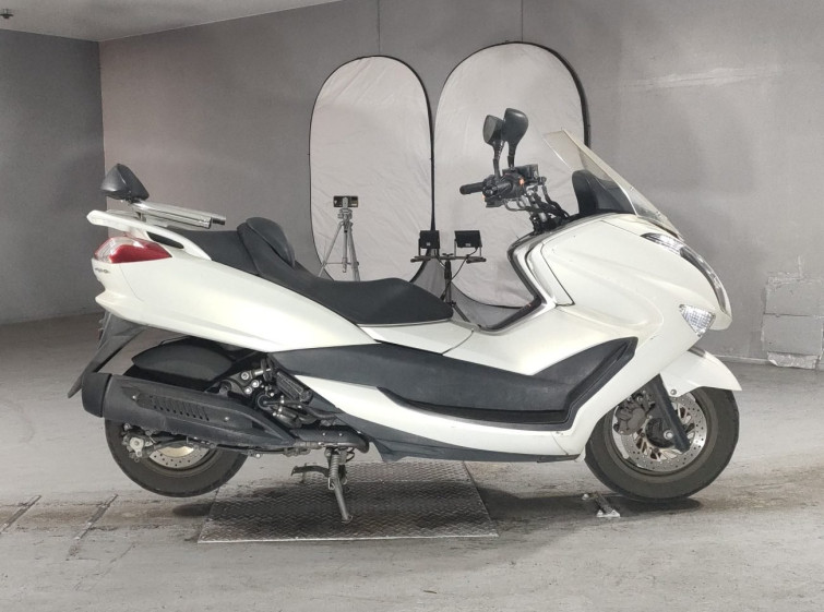 Мотоцикл Yamaha MAJESTY 250 с пробегом 36938 km