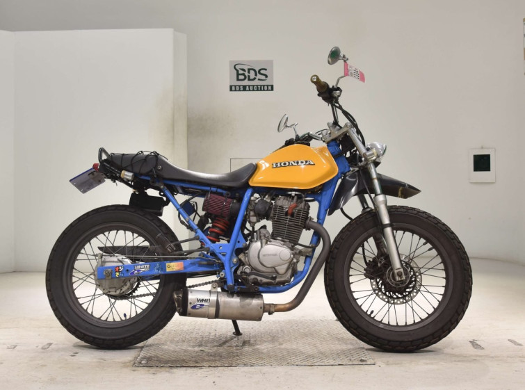 Мотоцикл Honda FTR223 з пробігом 33351 km