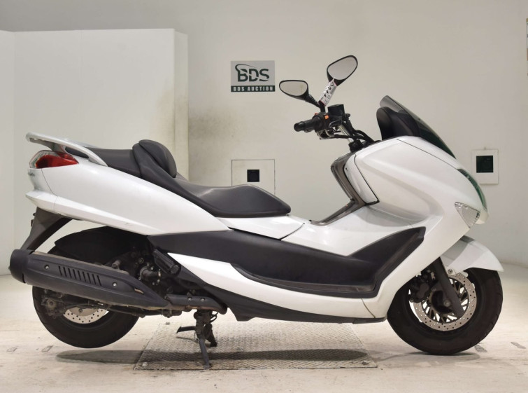 Мотоцикл Yamaha MAJESTY 250 с пробегом 103287 km