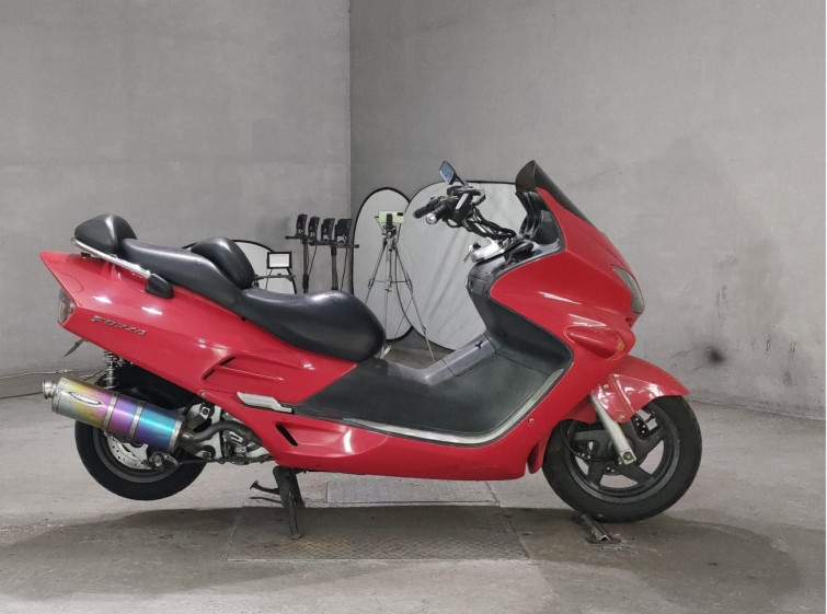 Мотоцикл Honda FORZA с пробегом 51597 km