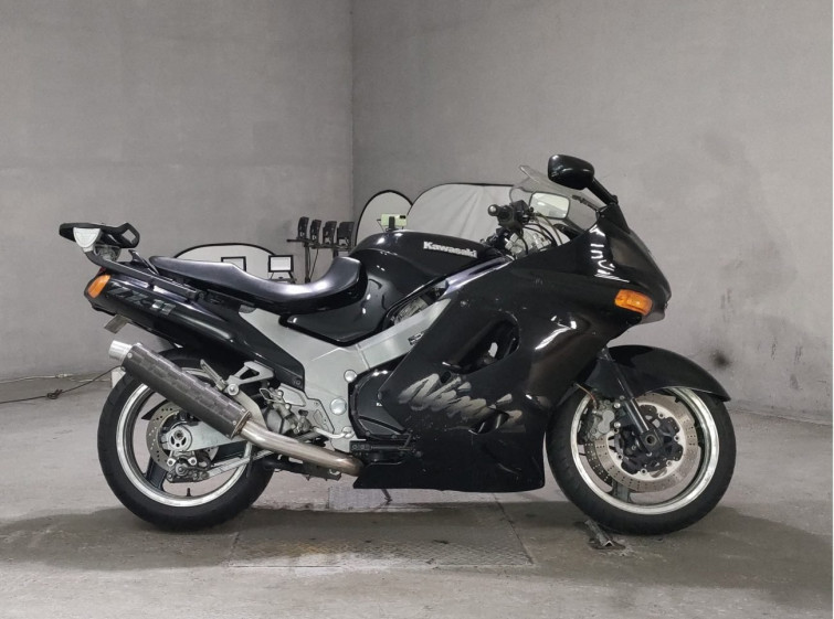 Мотоцикл Kawasaki ZX-11 с пробегом 18452 km