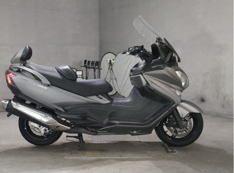 Мотоцикл Suzuki SKYWAVE 650LX с пробегом 18821 km