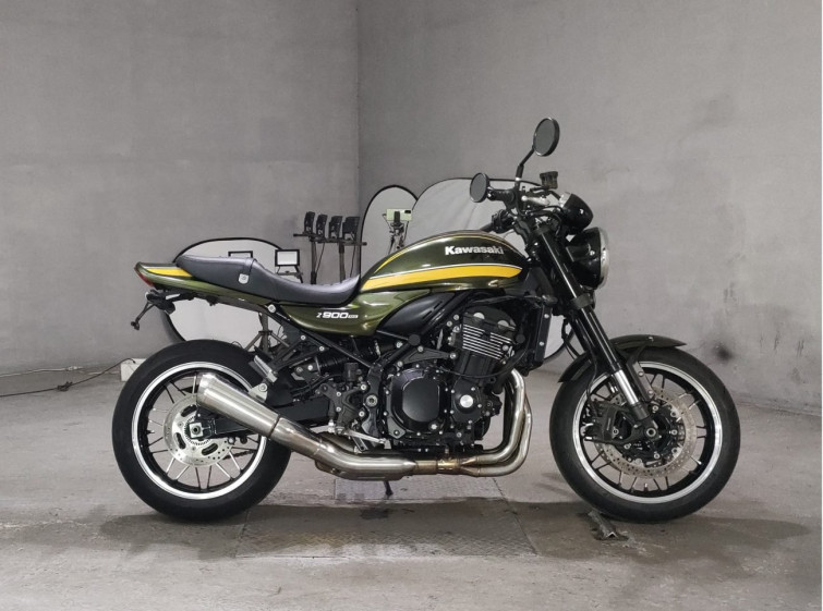 Мотоцикл Kawasaki Z900RS с пробегом 12943 km