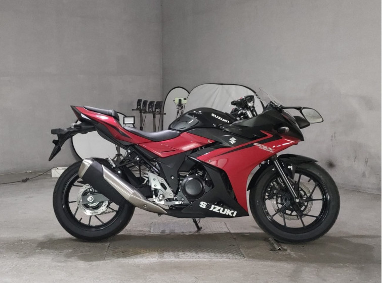 Мотоцикл Suzuki GSX250R с пробегом 2462 km
