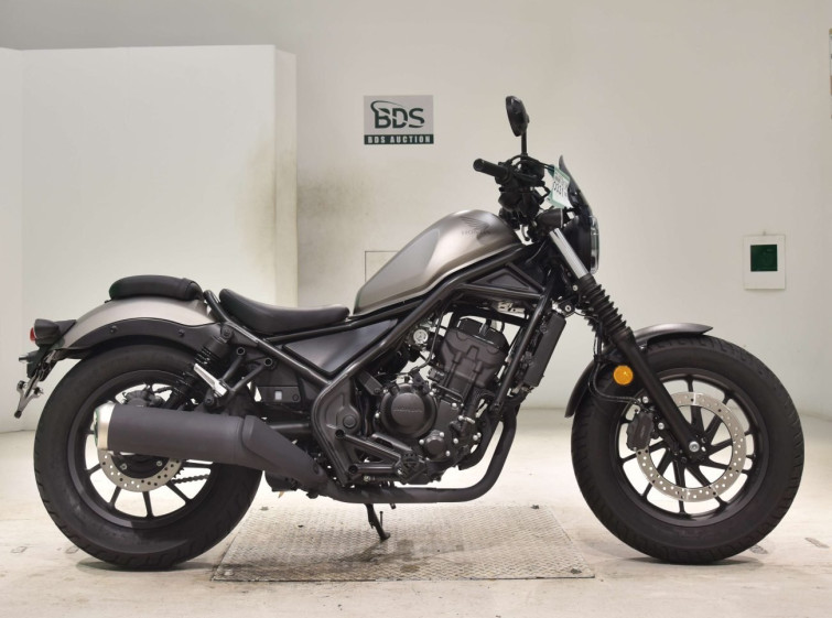 Мотоцикл Honda REBEL CMX250 з пробігом 2418 km