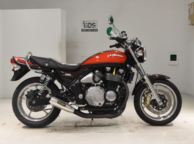 Мотоцикл Kawasaki ZEPHYR1100 з пробігом 12695 km