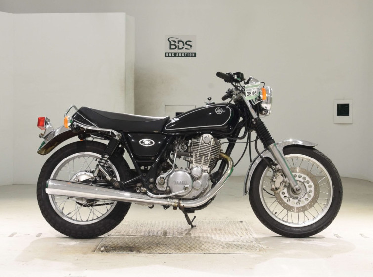 Мотоцикл Yamaha SR400 с пробегом 4625 km