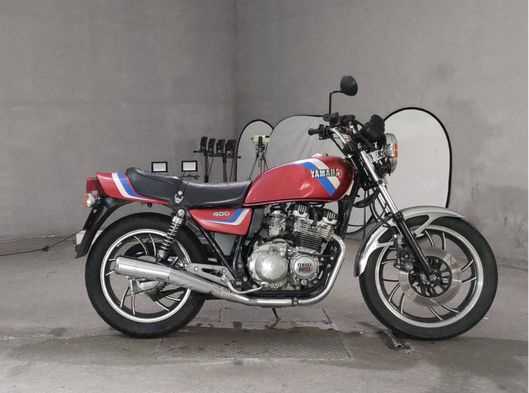 Мотоцикл Yamaha XJ400 з пробігом 42332 km
