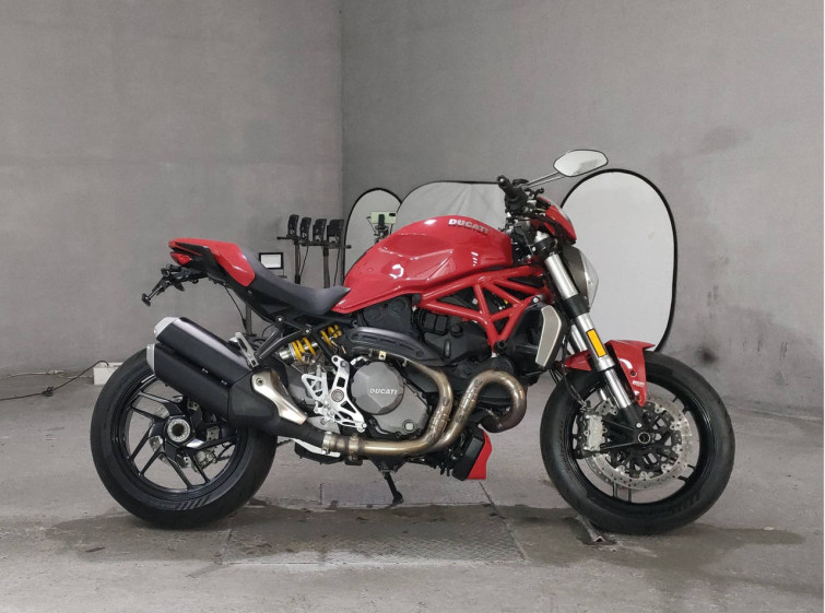 Мотоцикл Ducati MONSTER 1200 з пробігом 23962 km