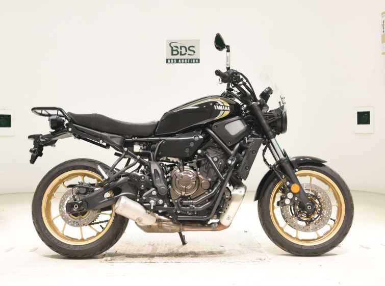 Мотоцикл Yamaha XSR700-2 с пробегом 8765 km