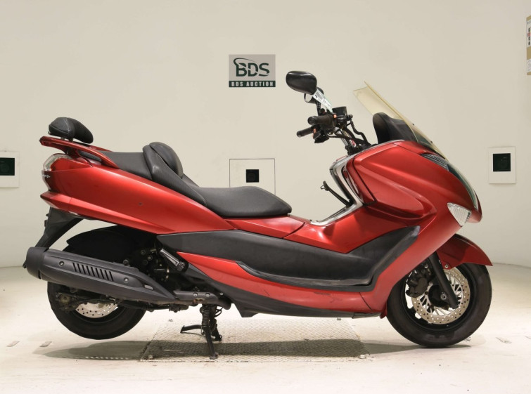 Мотоцикл Yamaha MAJESTY 250 с пробегом 58069 km