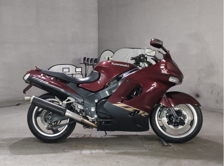 Мотоцикл Kawasaki ZZ-R1100 з пробігом 9346 km