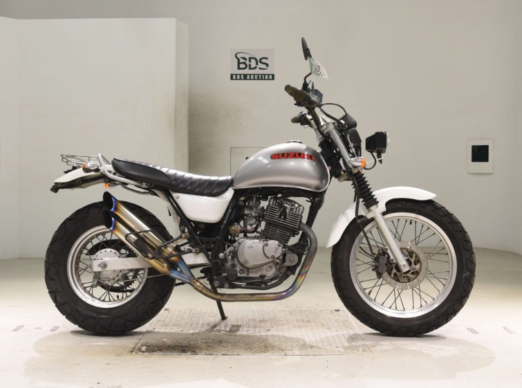 Мотоцикл Suzuki VAN VAN 200 с пробегом 23864 km