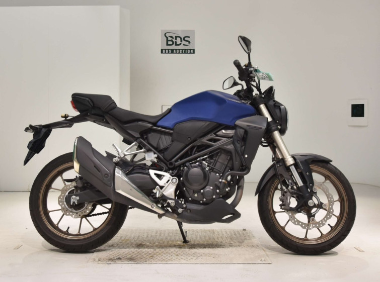 Мотоцикл Honda CB250RA з пробігом 15950 km
