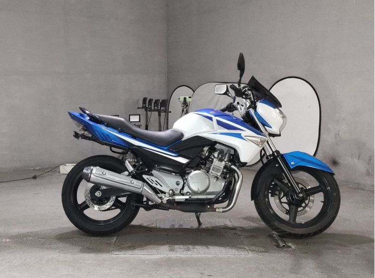 Мотоцикл Suzuki GSR250 с пробегом 10538 km