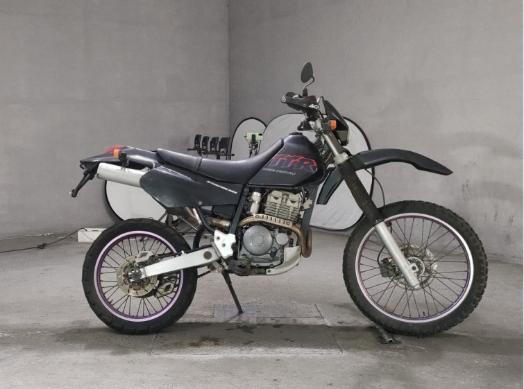 Мотоцикл Yamaha TT250R с пробегом 39775 km