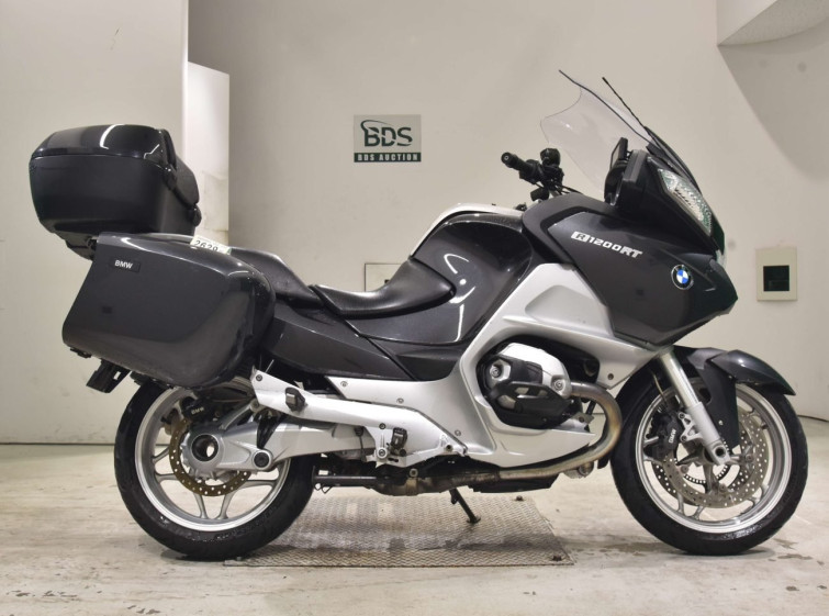 Мотоцикл BMW R1200RT с пробегом 76442 km