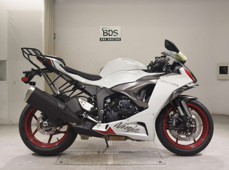 Мотоцикл Kawasaki ZX-6RA с пробегом 939 km