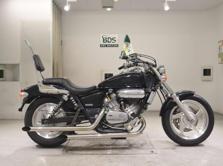 Мотоцикл Honda MAGNA250 с пробегом 24567 km