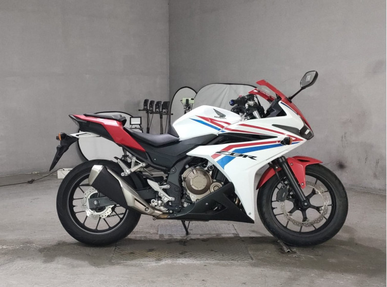 Мотоцикл Honda CBR400R з пробігом 8236 km