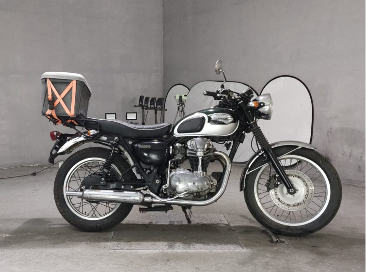 Мотоцикл Kawasaki W650 с пробегом 35544 km