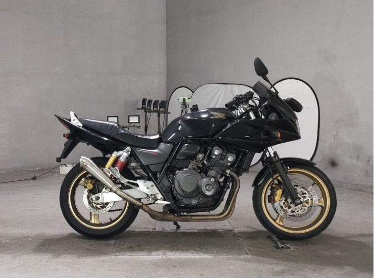 Мотоцикл Honda CB400SFVA с пробегом 72146 km