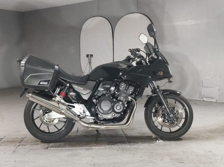 Мотоцикл Honda CB400SFVA с пробегом 64725 km