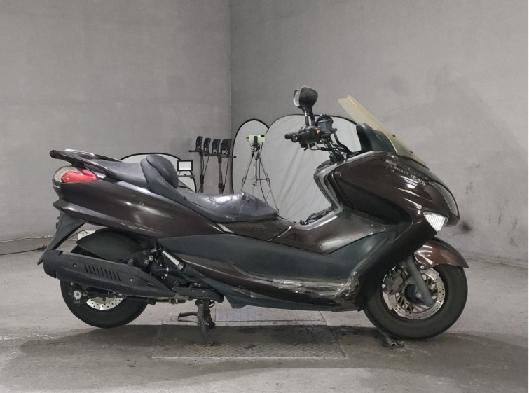 Мотоцикл Yamaha MAJESTY 250 с пробегом 51000 km