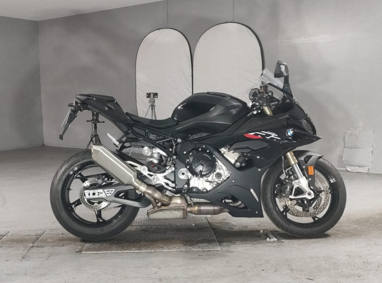 Мотоцикл BMW S1000RR с пробегом 4064 km