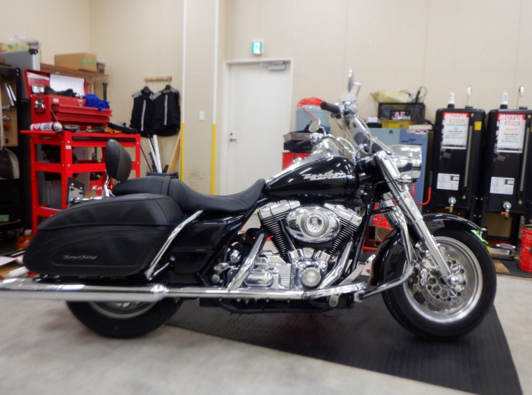 Мотоцикл HD ROAD KING FLHRC1580 з пробігом 7328 km