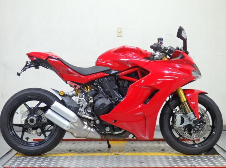 Мотоцикл Ducati SUPERSPORT 950S з пробігом 22354 km