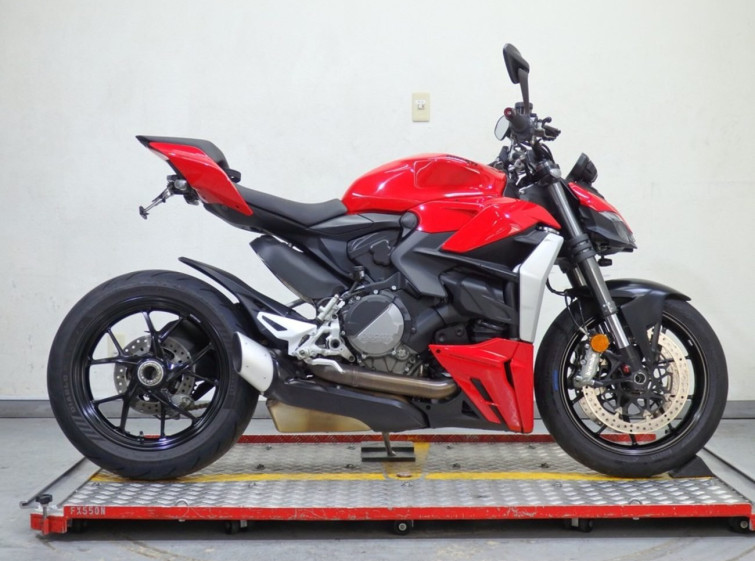 Мотоцикл Ducati STREET FIGHTER V2 с пробегом 12692 km