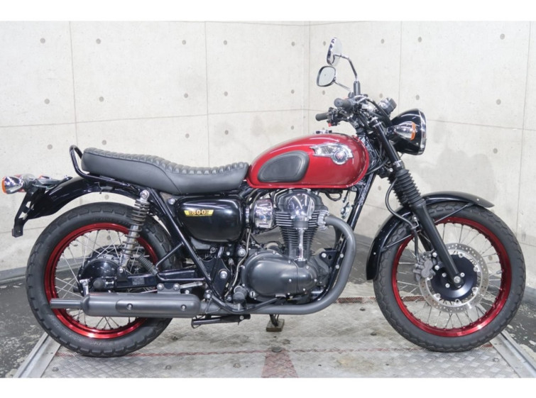 Мотоцикл Kawasaki W800 с пробегом 13758 km