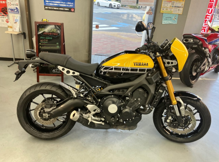 Мотоцикл Yamaha XSR900 с пробегом 21905 km