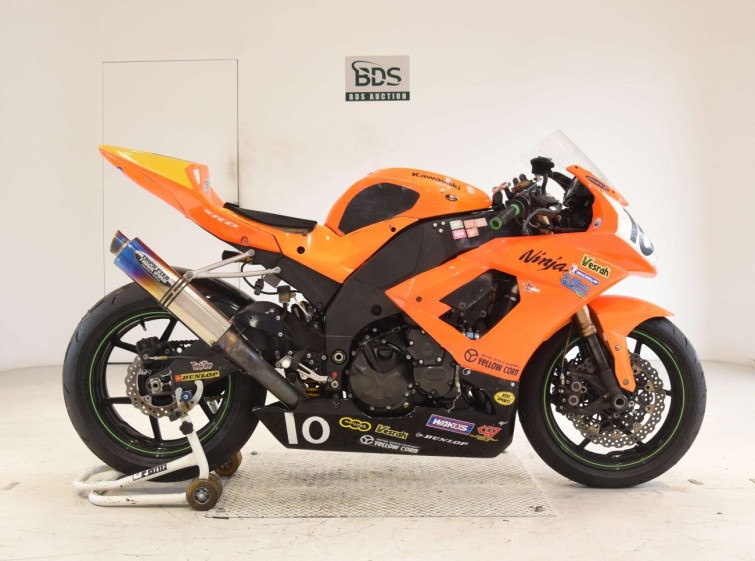Мотоцикл Kawasaki NINJA ZX-10R с пробегом 2 km