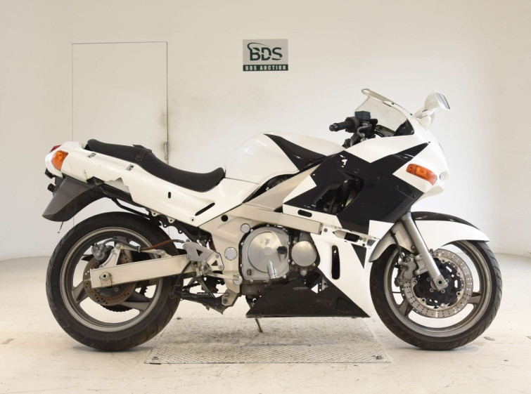 Мотоцикл Kawasaki ZZ-R400 з пробігом 13458 km