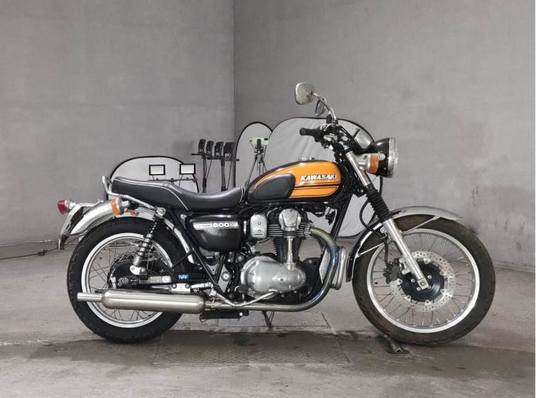 Мотоцикл Kawasaki W800 с пробегом 19857 km