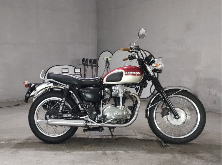 Мотоцикл Kawasaki W650 с пробегом 20709 km