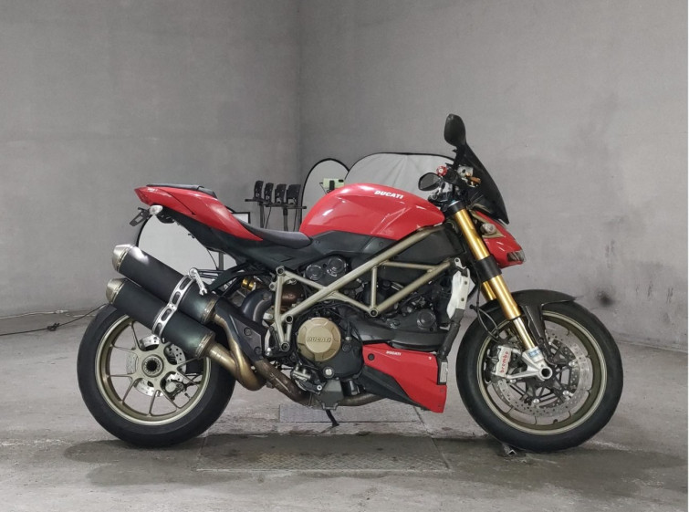 Мотоцикл Ducati STREETFIGHTER 1100 з пробігом 33387 km