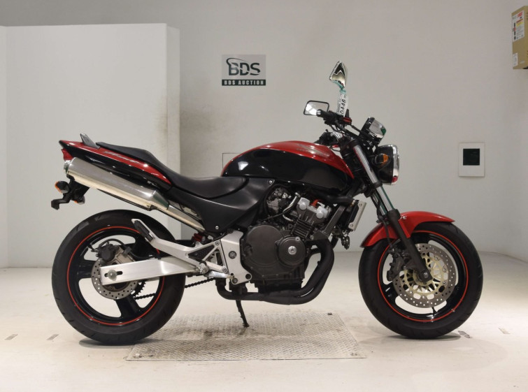 Мотоцикл Honda HORNET CB250F с пробегом 28940 km