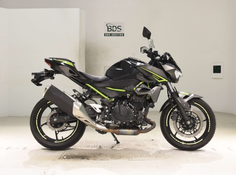 Мотоцикл Kawasaki NINJA400 з пробігом 22007 km