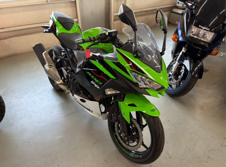 Мотоцикл Kawasaki NINJA400 с пробегом 26020 km