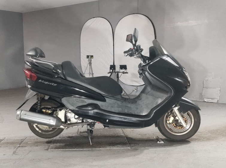 Мотоцикл Yamaha MAJESTY 250 с пробегом 40451 km