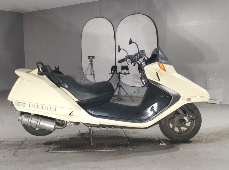 Мотоцикл Honda FUSION з пробігом 13499 km