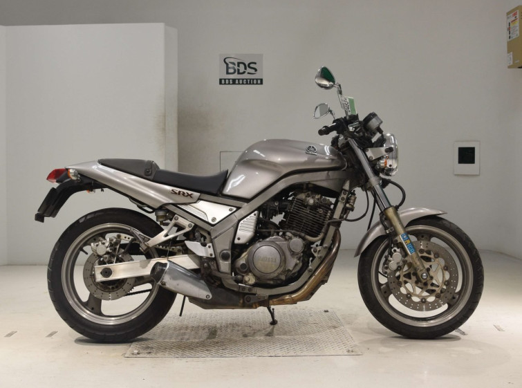 Мотоцикл Yamaha SRX400 з пробігом 76268 km