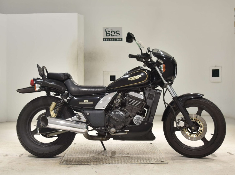 Мотоцикл Kawasaki ELIMINATOR 250SE с пробегом 12057 km