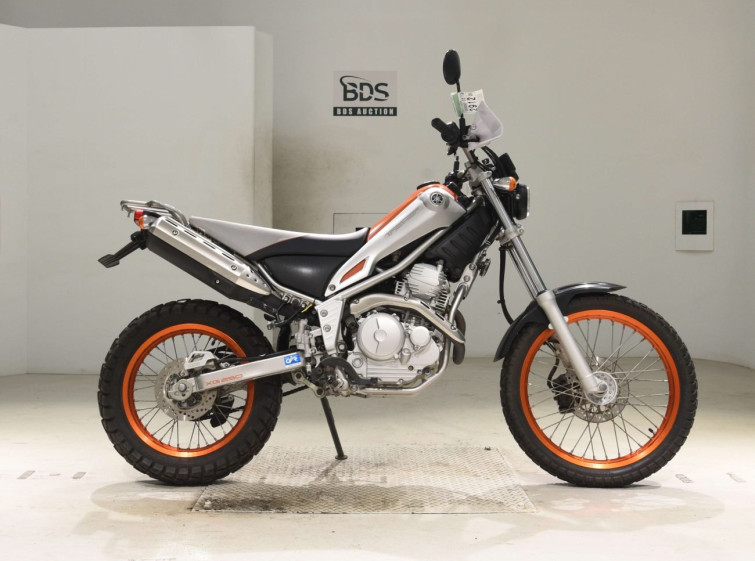 Мотоцикл Yamaha TRICKER с пробегом 3584 km