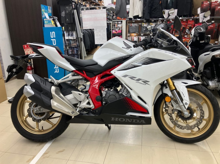 Мотоцикл Honda CBR250RRA з пробігом 965 km