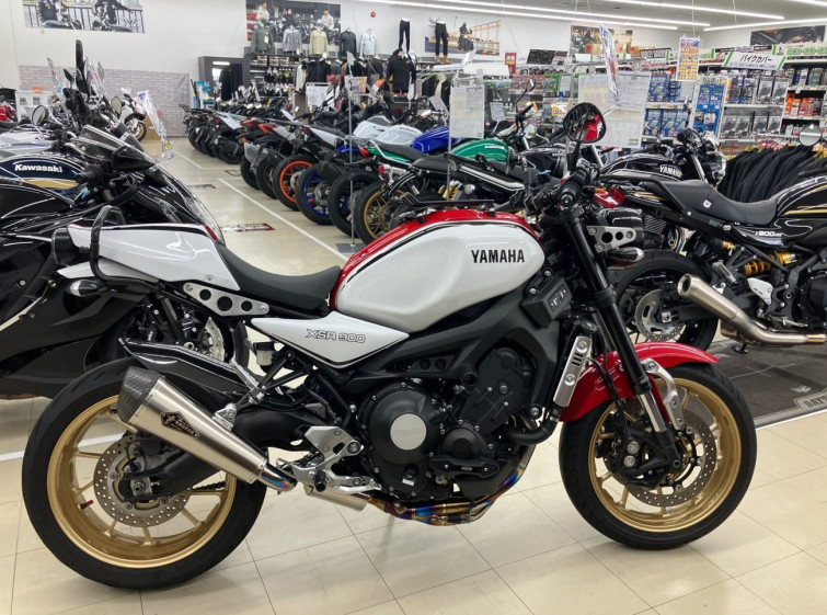 Мотоцикл Yamaha XSR900 с пробегом 21643 km